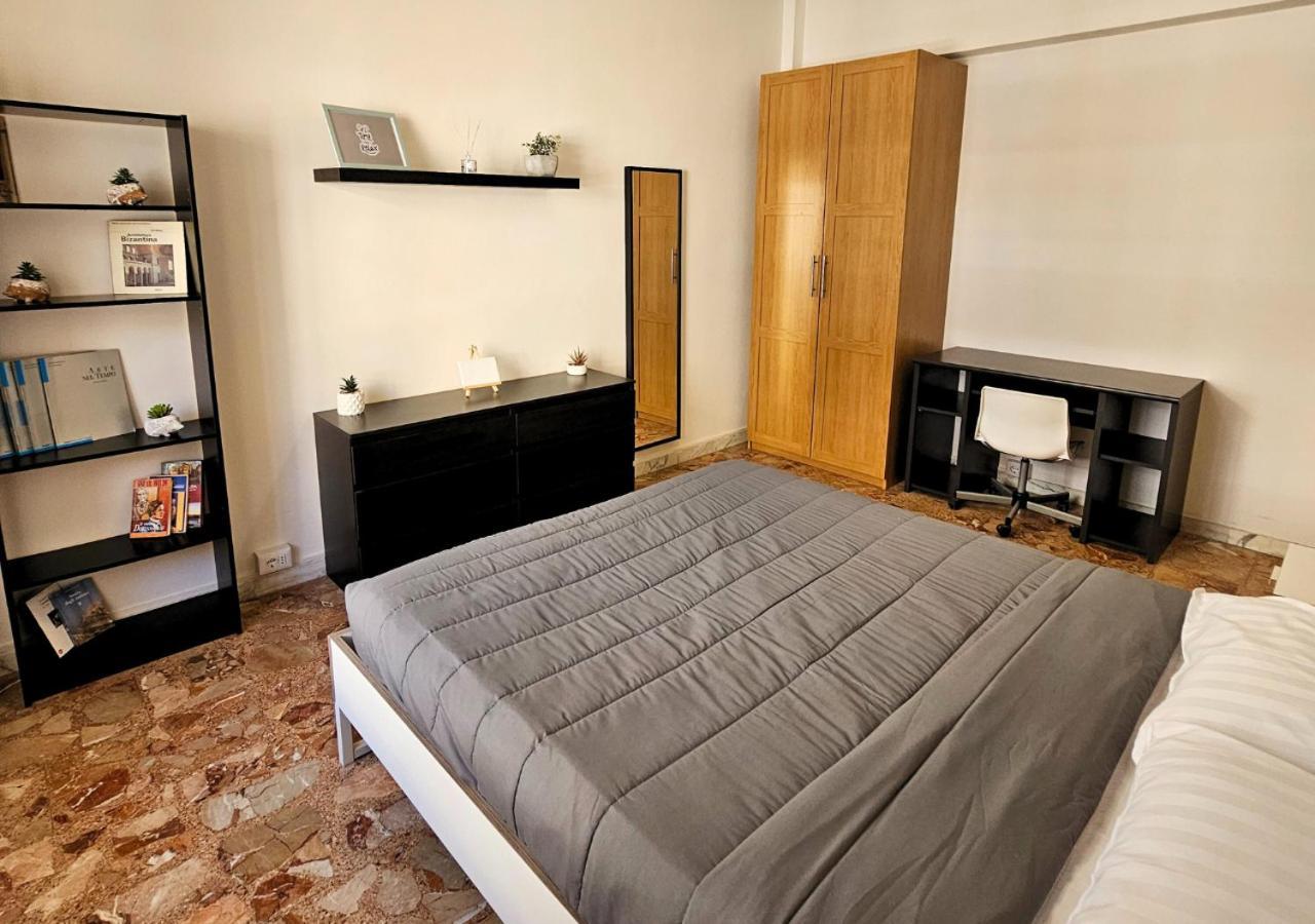 Urban Street Apartment Roma Zewnętrze zdjęcie