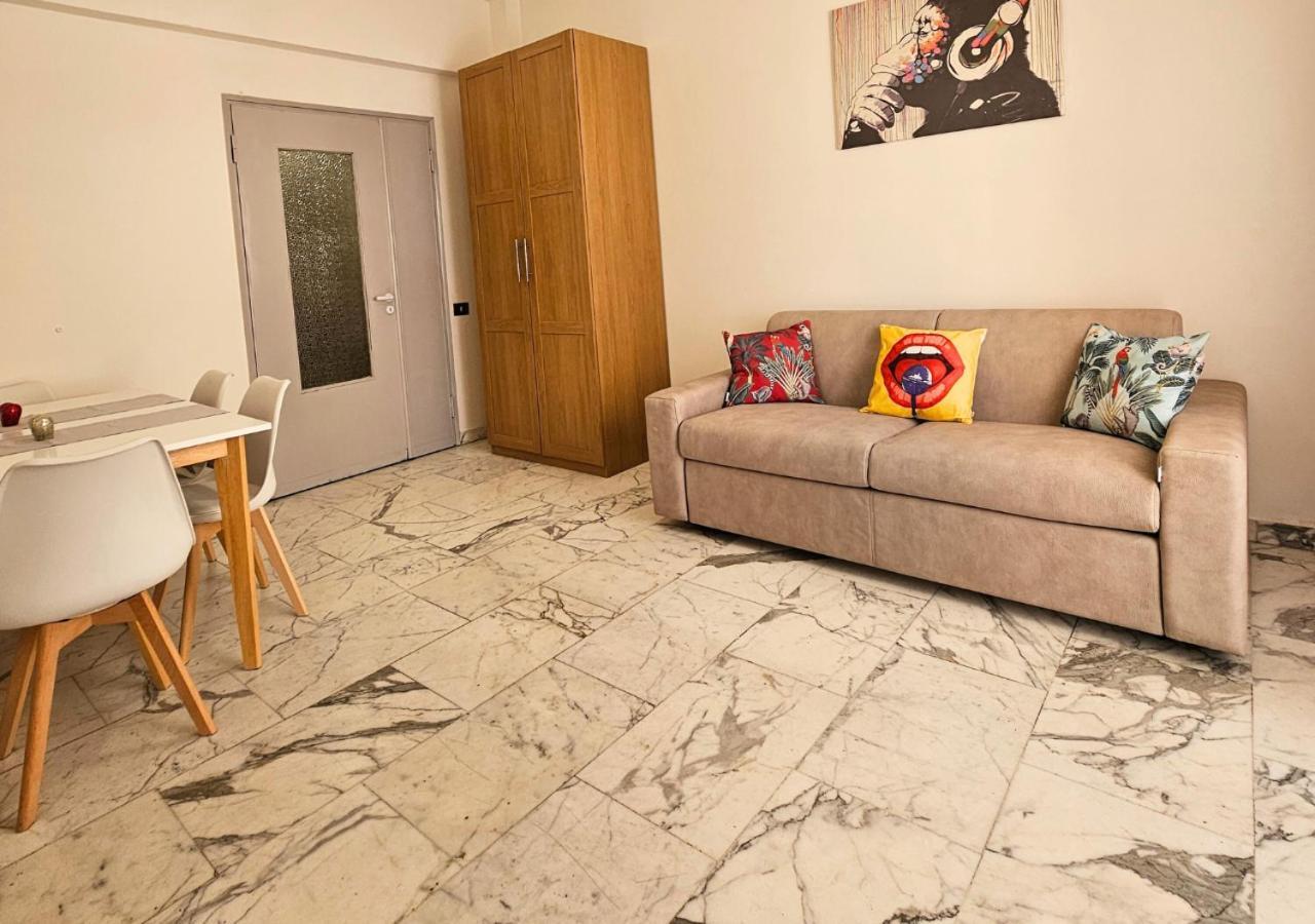 Urban Street Apartment Roma Zewnętrze zdjęcie